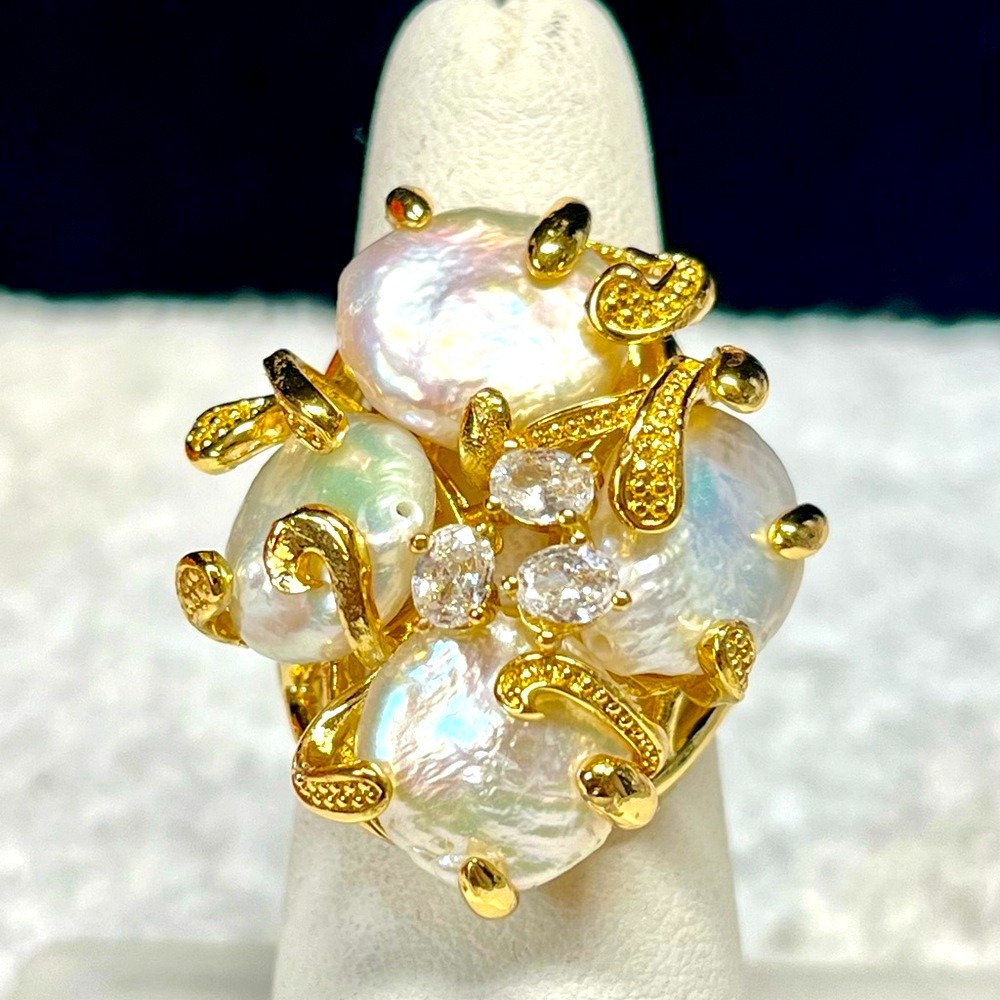 Gold and White genuine Keshi Coin Pearl Statement Ring